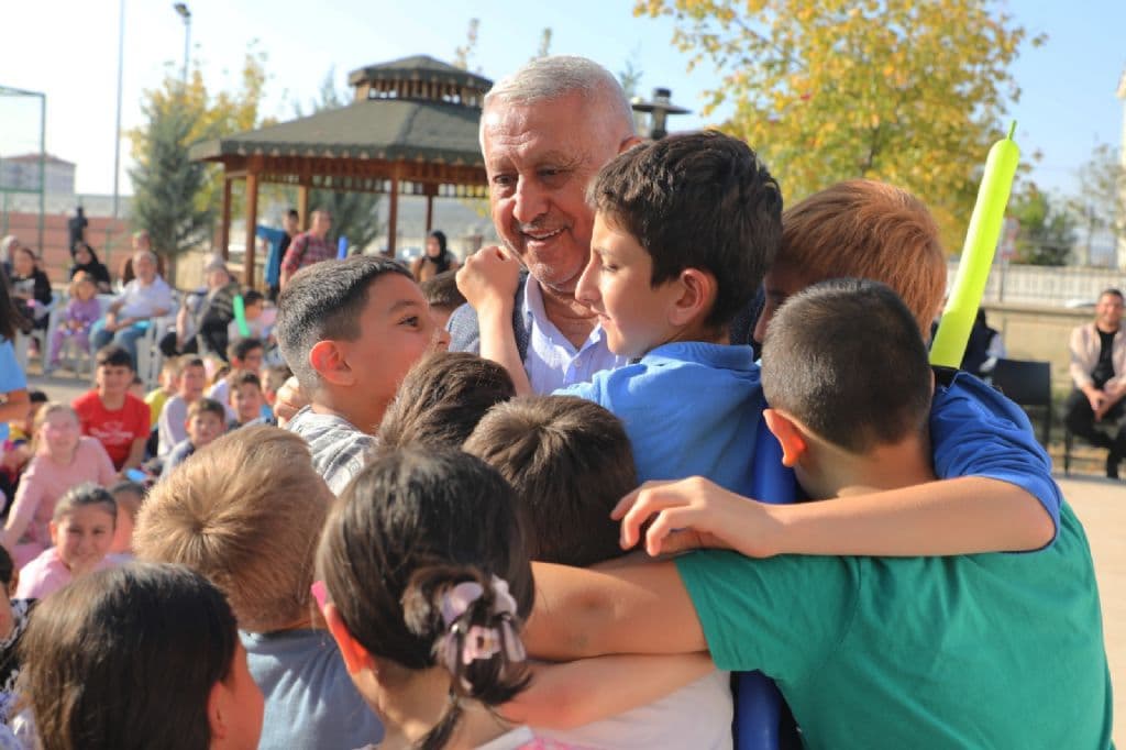 EN SAMİMİ KUCAKLAŞMA