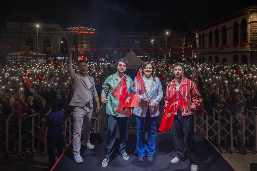 23 Nisan Konser 01 2404 105726 .jpeg 1024 768 İd 11367 2025